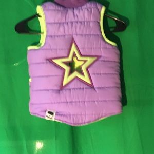 Pop Out Toddlers puffer Vest Size 2/3 age
